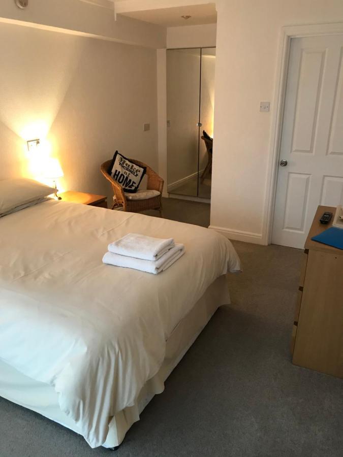 The Hawthornes Licensed Guest House Knottingley Экстерьер фото