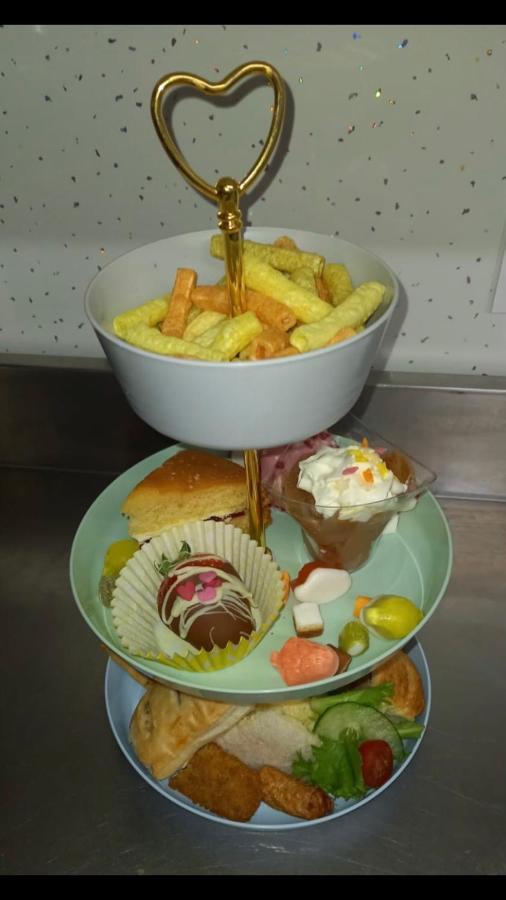 The Hawthornes Licensed Guest House Knottingley Экстерьер фото