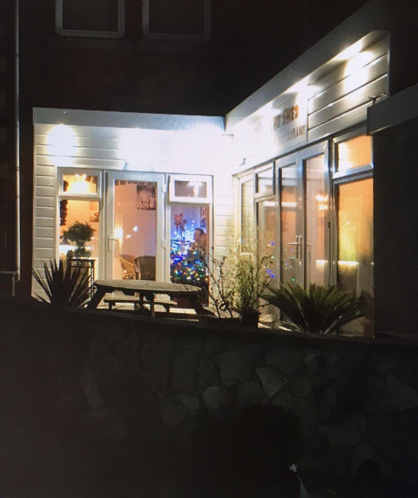 The Hawthornes Licensed Guest House Knottingley Экстерьер фото
